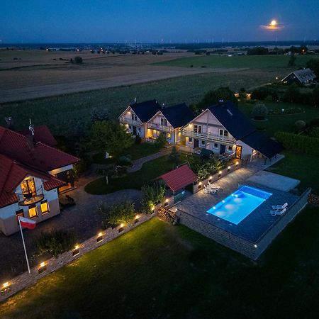 Villa Cis Darlowo Bagian luar foto