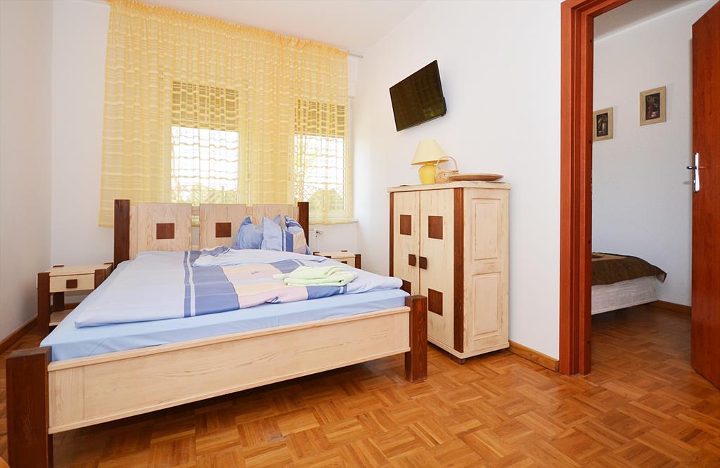 Villa Cis Darlowo Bagian luar foto