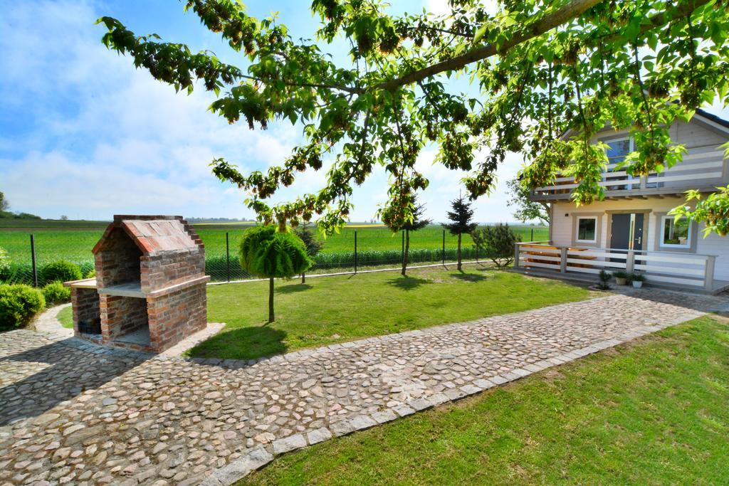 Villa Cis Darlowo Bagian luar foto